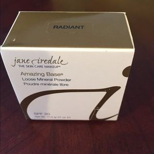New Radiant Jane Iredale spf20  mineral powder