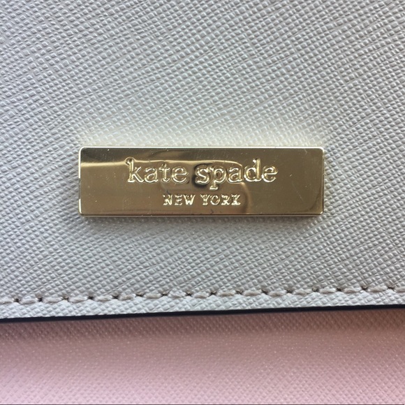 ♠️♠️KATE SPADE  purse♠️♠️ - Picture 2 of 5
