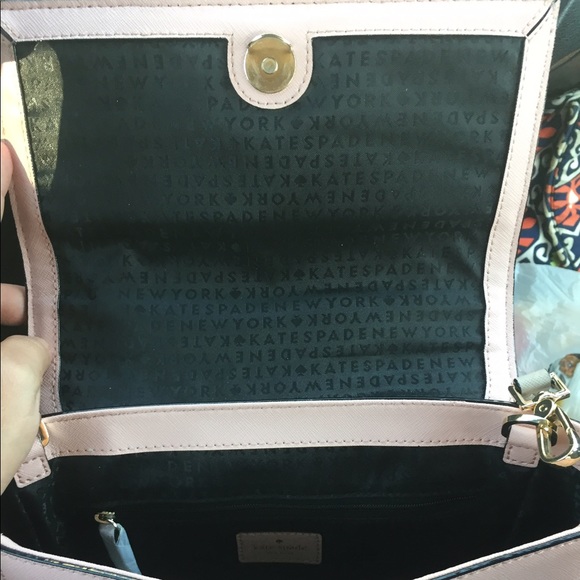 ♠️♠️KATE SPADE  purse♠️♠️ - Picture 3 of 5