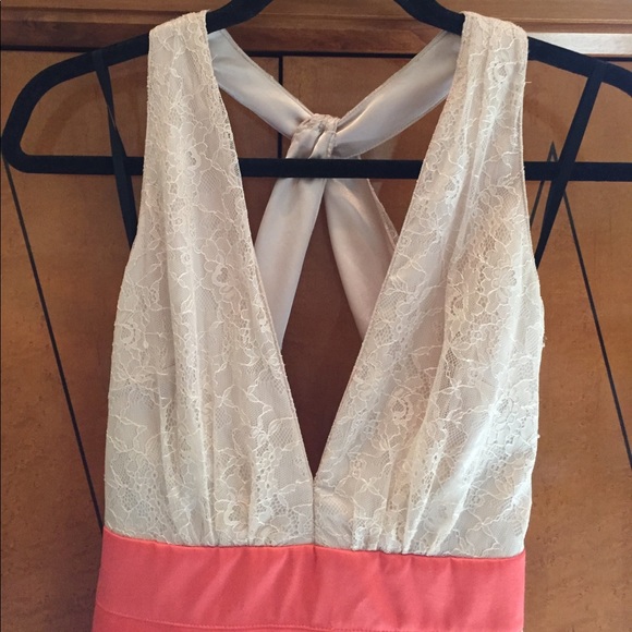 BEBE fun, fitted dress! - Picture 4 of 8