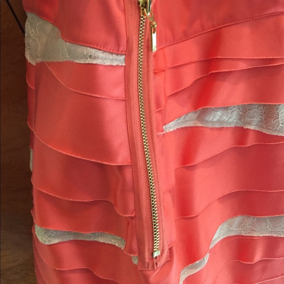 BEBE fun, fitted dress! - Picture 7 of 8