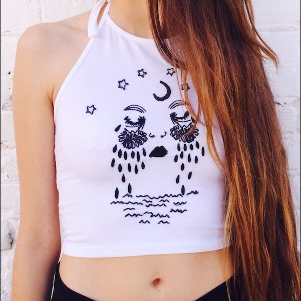 Face halter top