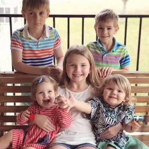 Meet your Posher, Roxanne