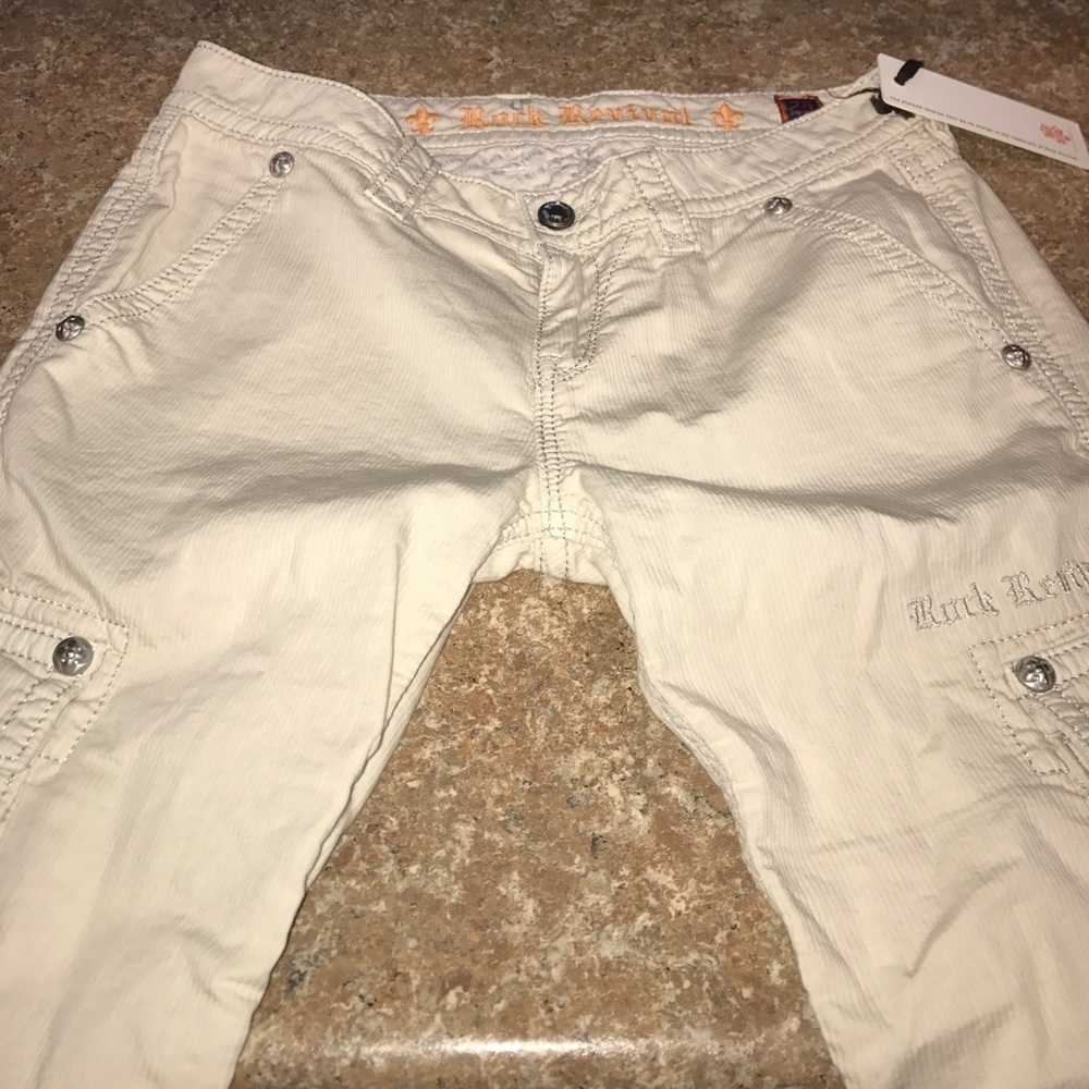 Rock Revival cargo Capri size 25