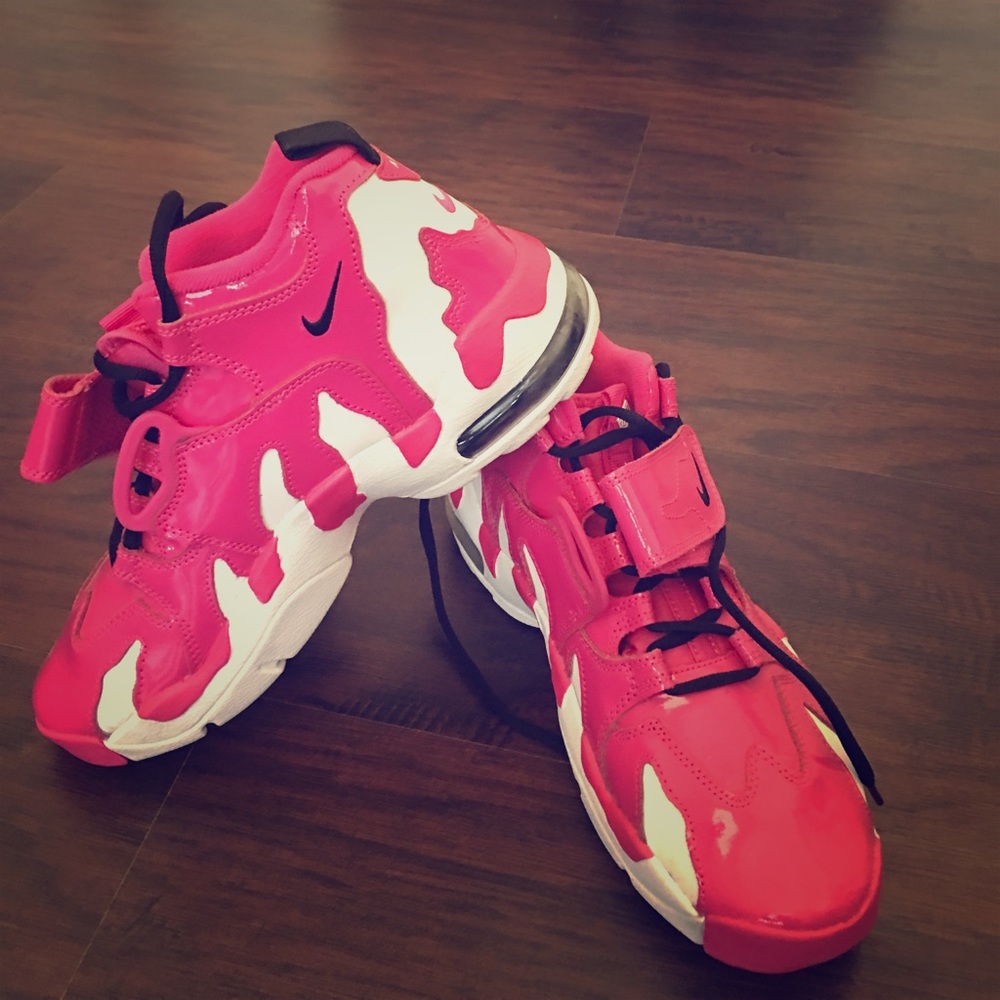 Nike Air DT Max 96 (Deion Sanders) Pink
