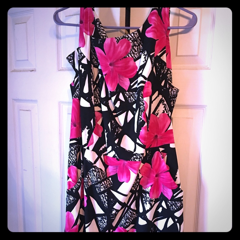 Perfect dress!