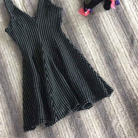 ✖️✖️SOLD✖️✖️Zara Woman Knit Skater Dress - Picture 5 of 6