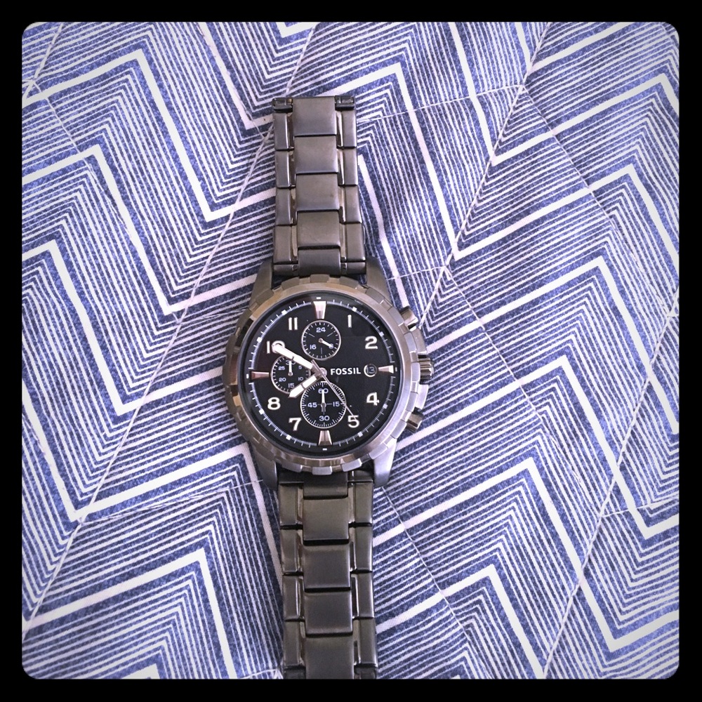 Grey mens fossil watch