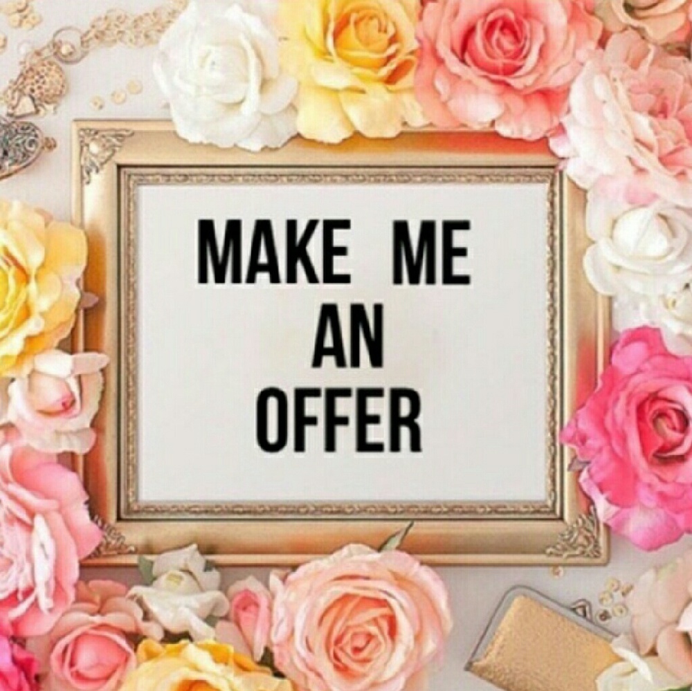 🌹🌼Welcome to my Closet 🌼🌹Bundle to save!