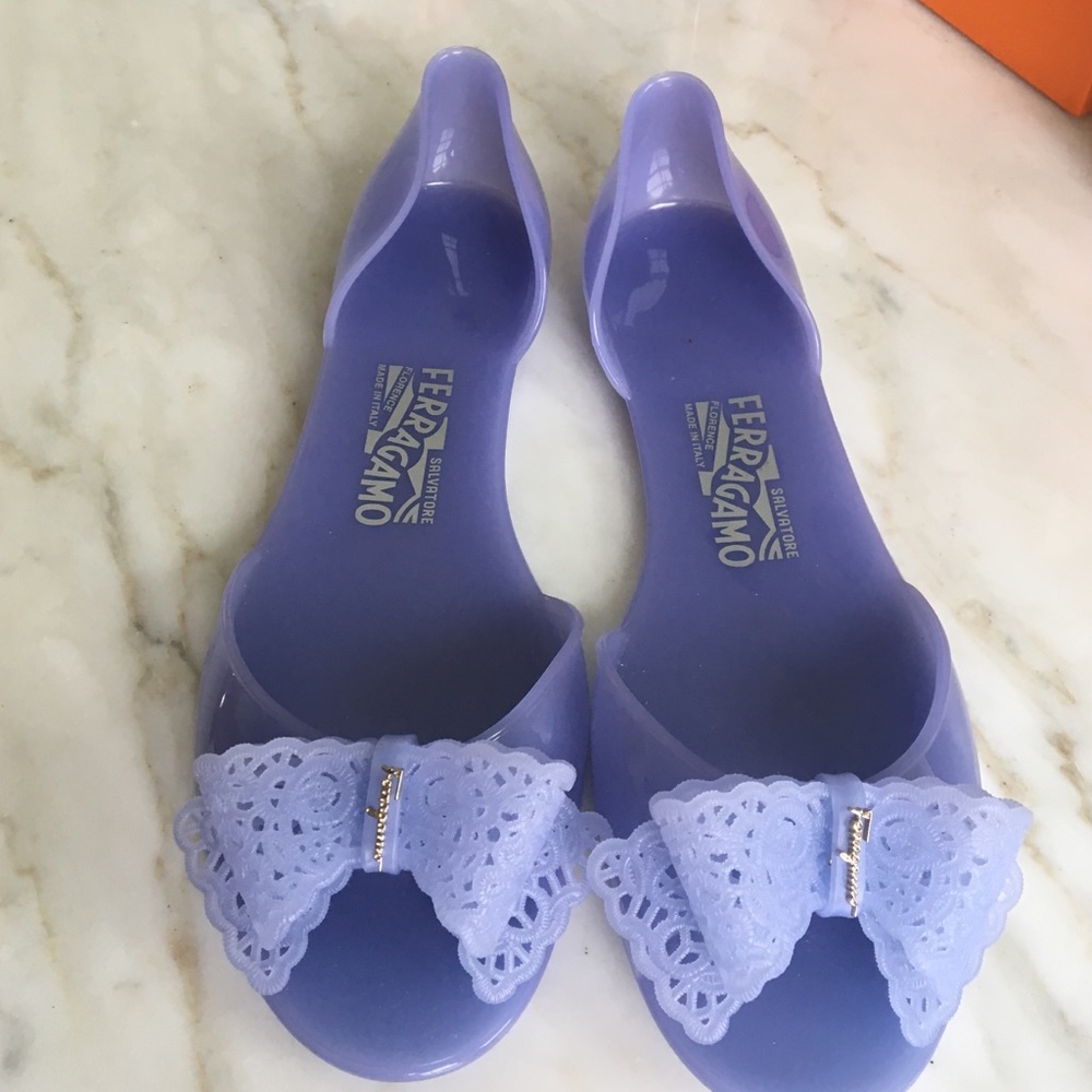AUTHENTIC jelly flats