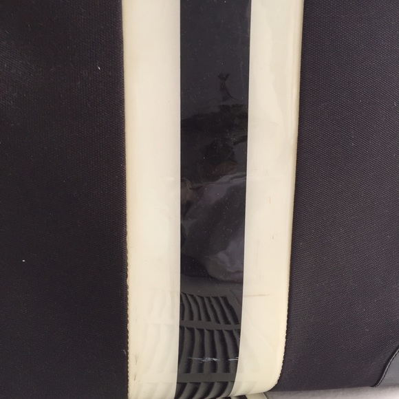 Gucci bag with handles patent leather - Picture 3 of 4