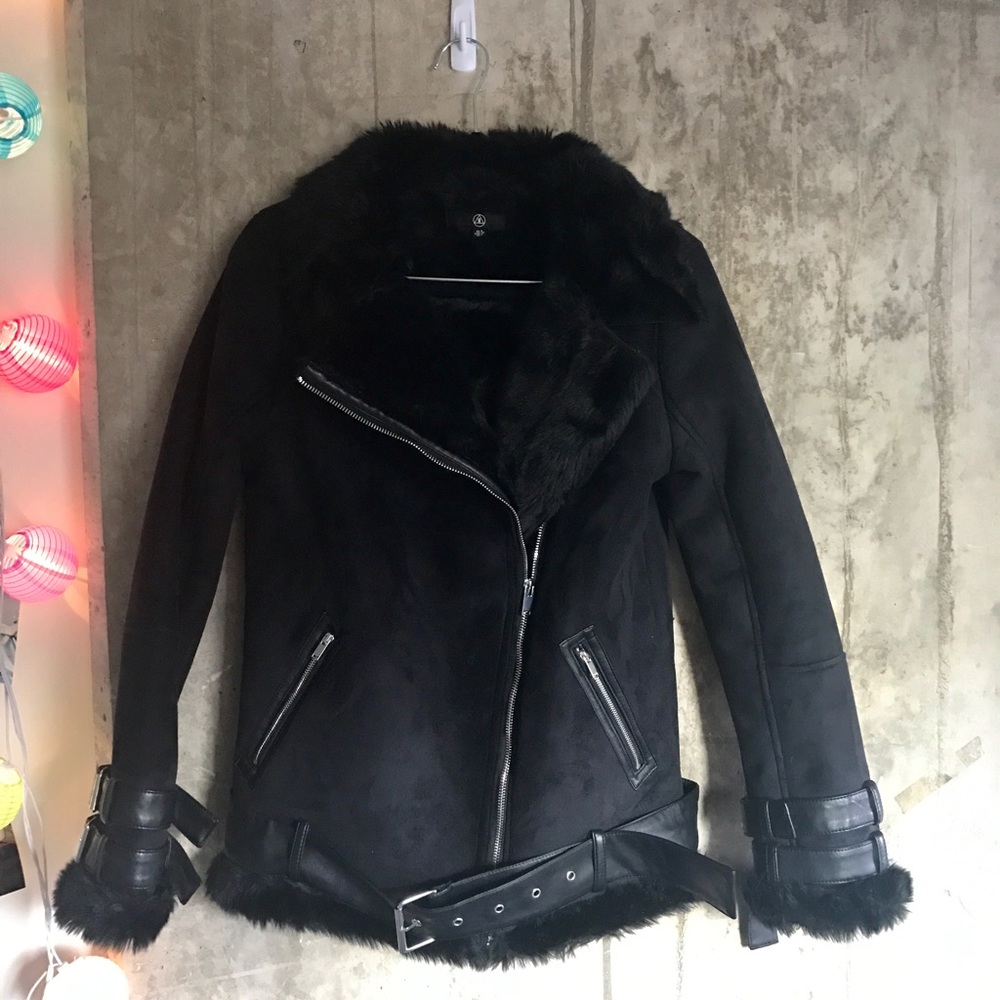 🚫SOLD🚫 Missguided Faux Leather Aviator Jacket - Picture 4 of 5