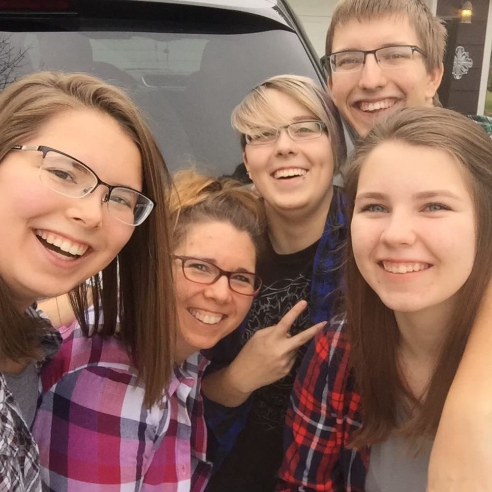 Meet your Posher, Melissa