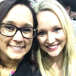 Meet your Posher, Kayla