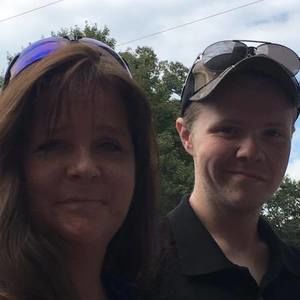 Meet your Posher, Joy