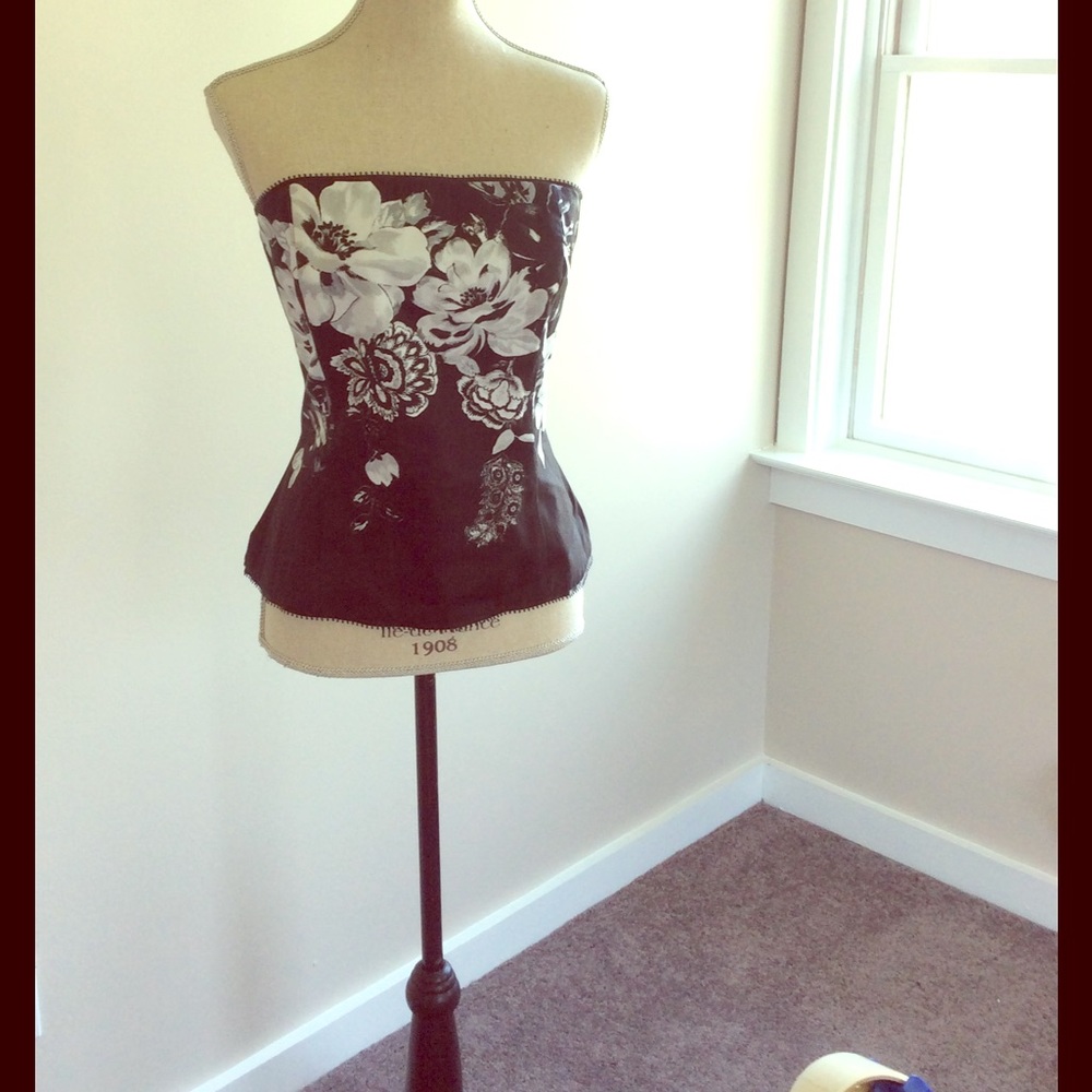 WHBM corset style top