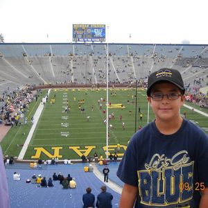 Meet your Posher, Antonio