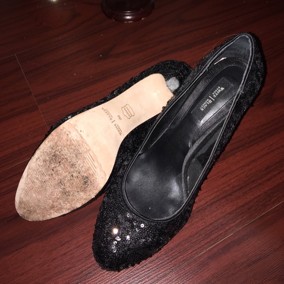 FREE FANNY PACK/ PRICE DROP $30 WHITE HOUSE/BLACK MARKET PLATFORMS - Picture 5 of 5