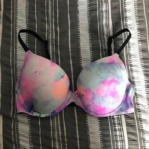 VS Pink Push Up Bra