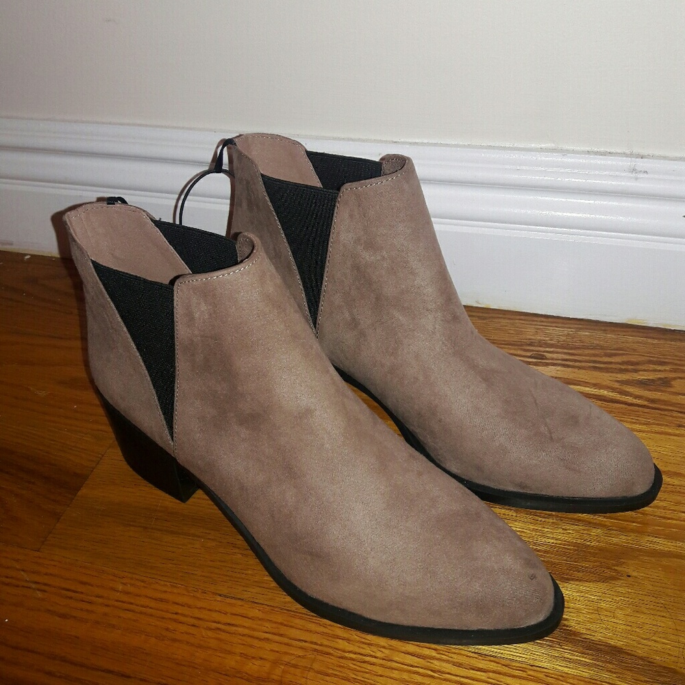 New Divided Ankle Boots