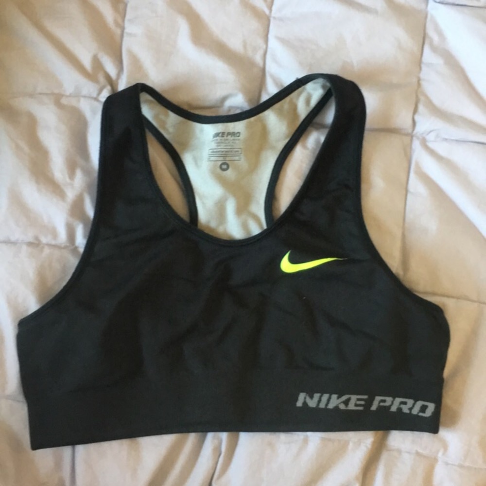 Mike pro sports bra size medium