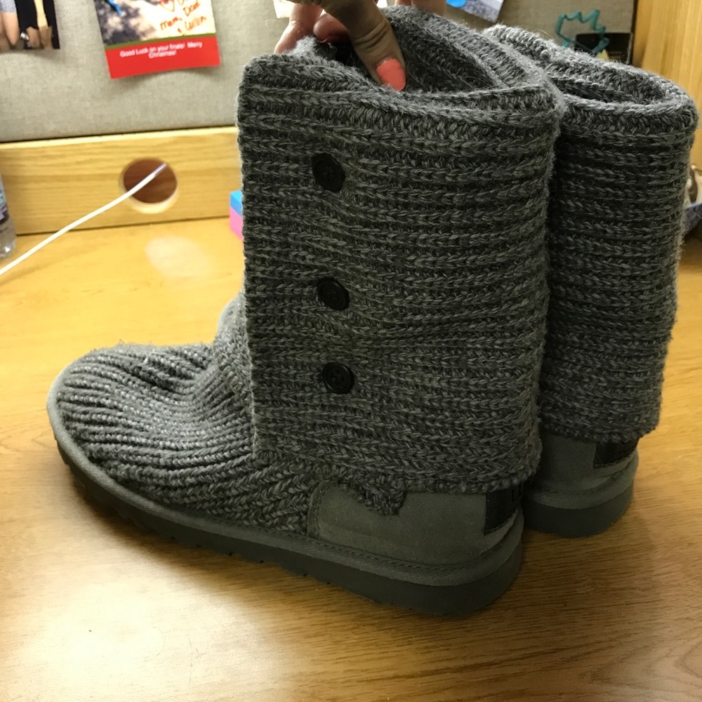 Grey Knit Uggs