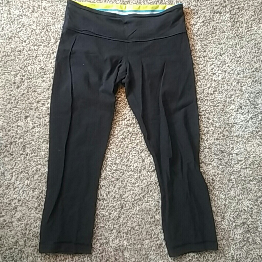 Lululemon Athletic Reversible Capris
