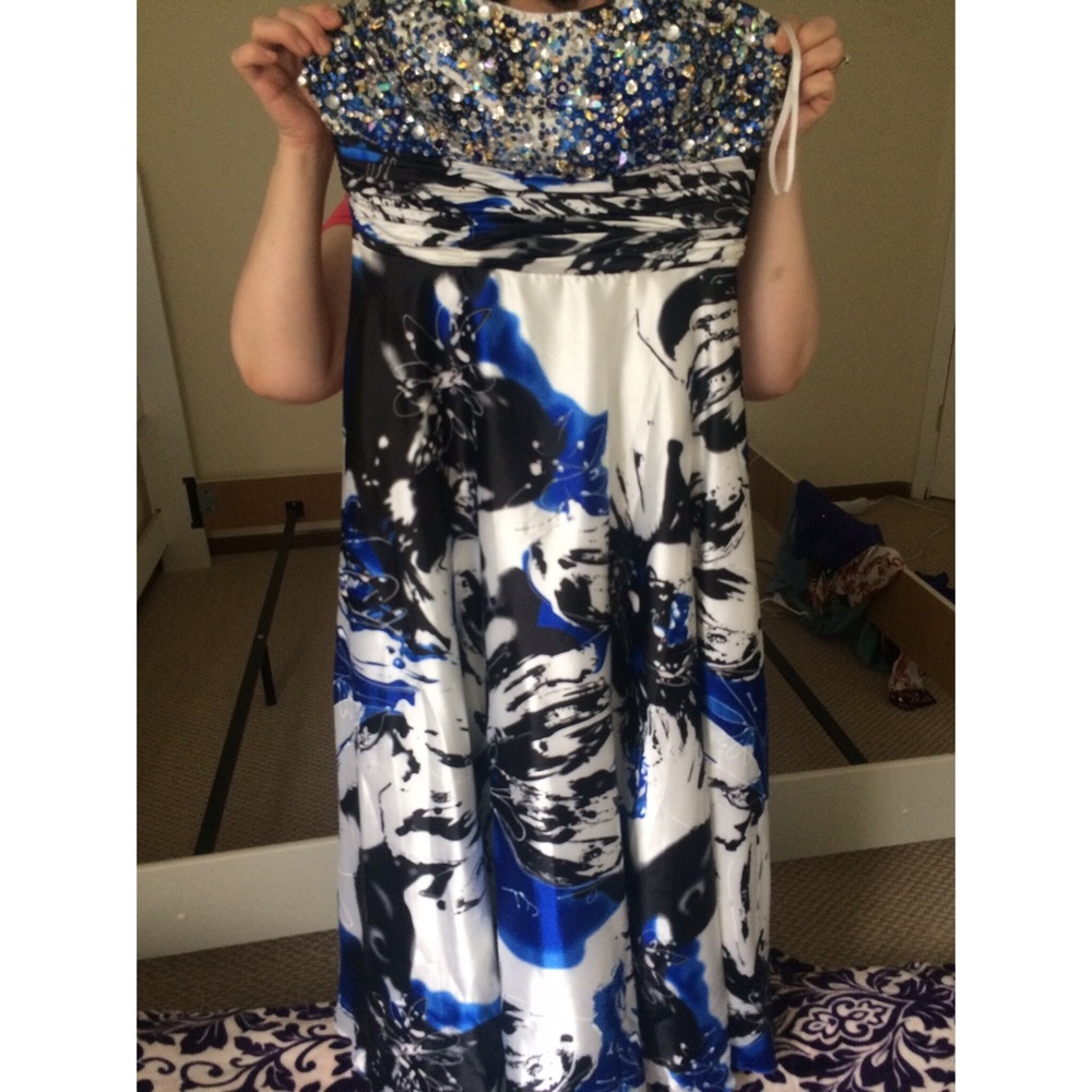 Prom dress