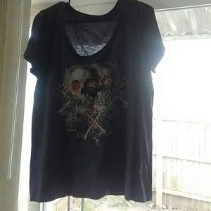 Skull tee shirt
