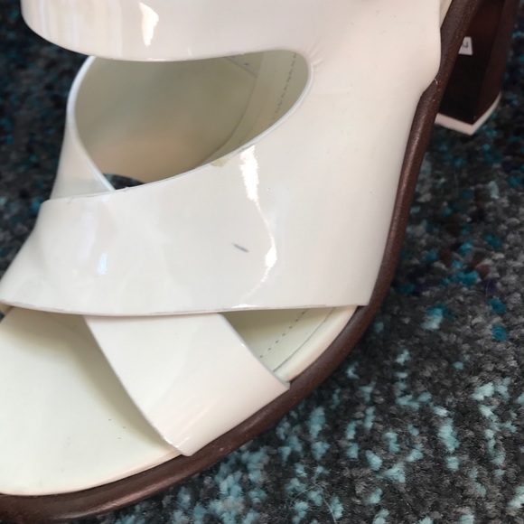 Tods chunky heels - Picture 3 of 3