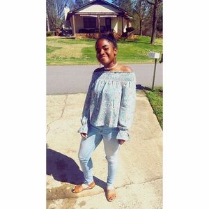 Meet your Posher, Iyanah