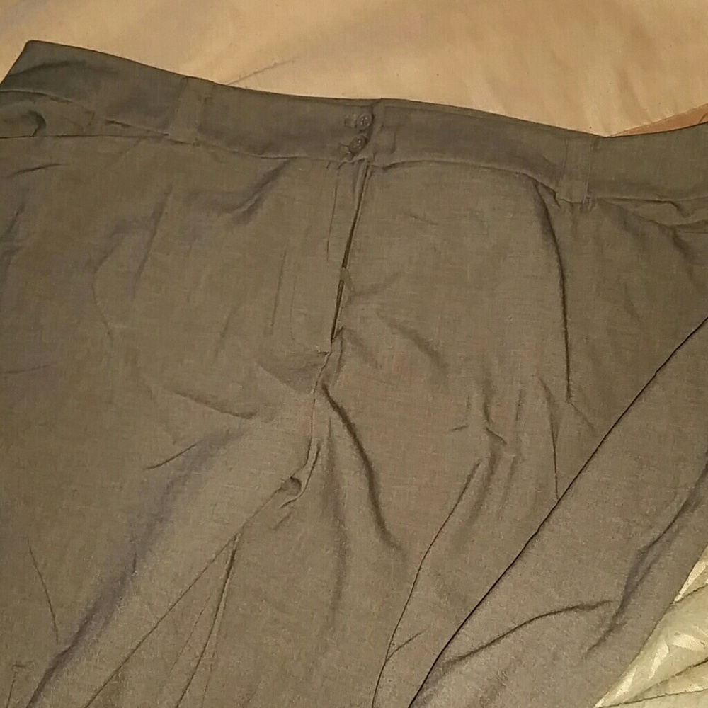 Dark grey slacks - Picture 4 of 6