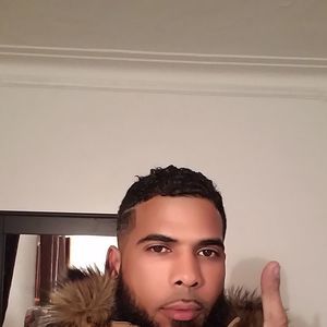 Meet your Posher, Fausto fernelly