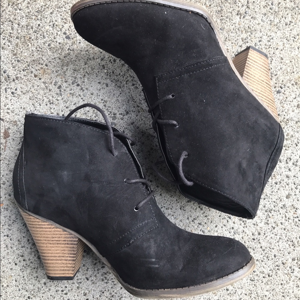 Mia booties