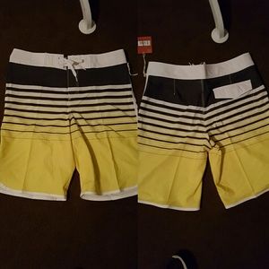 Mens board shorts