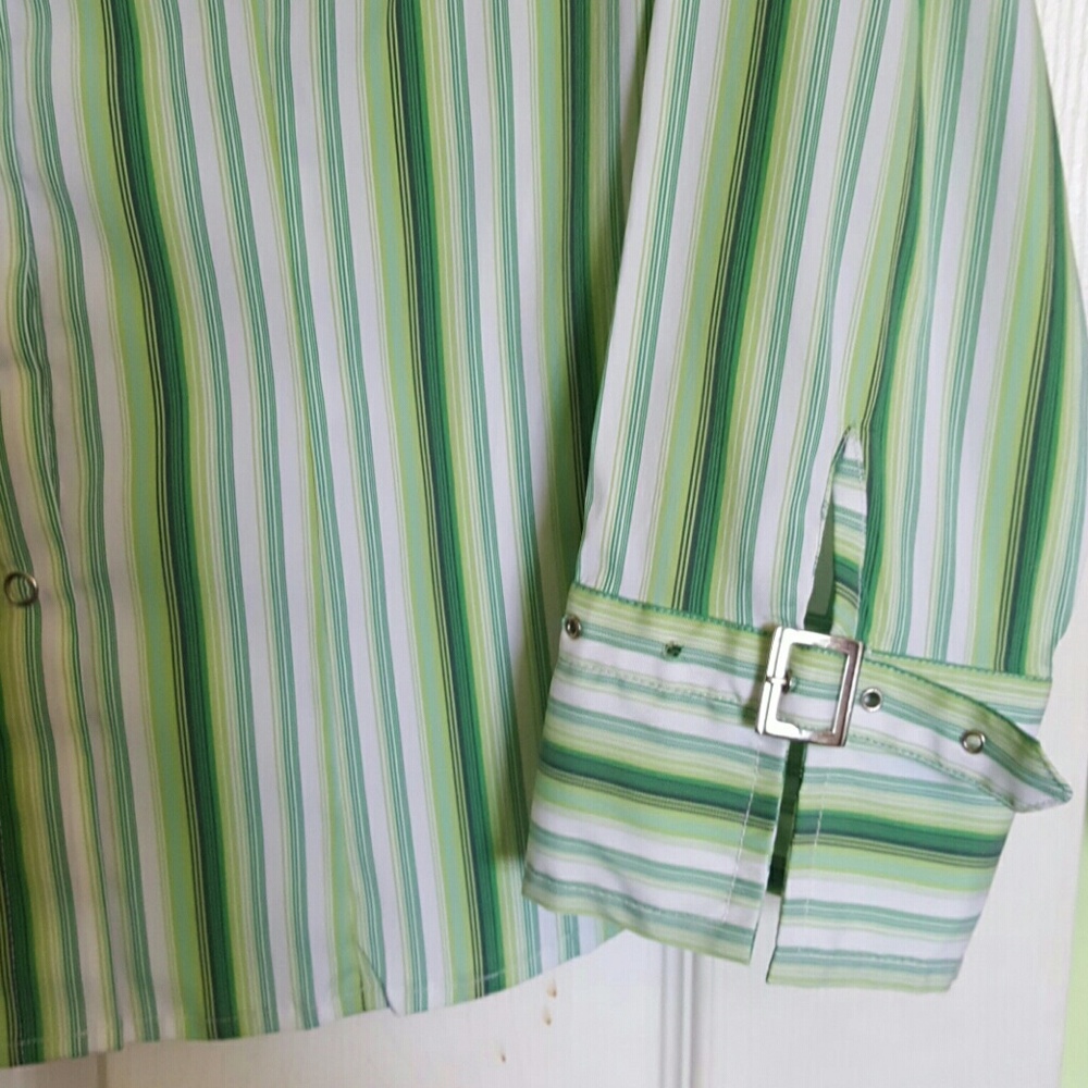 Blouse - Picture 2 of 2
