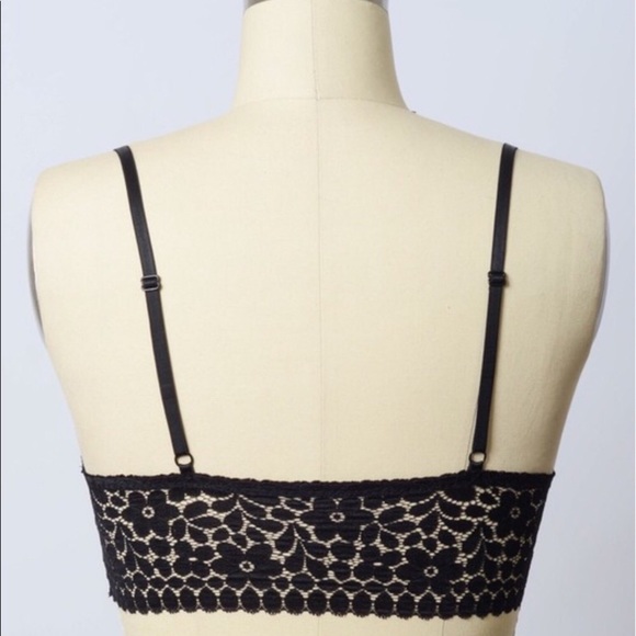 (S) Lace Berry Red Strappy Bralette - Picture 3 of 4