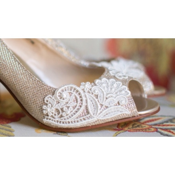 Shoes - • Champagne Glitter & Lace Wedding Dress Shoes •