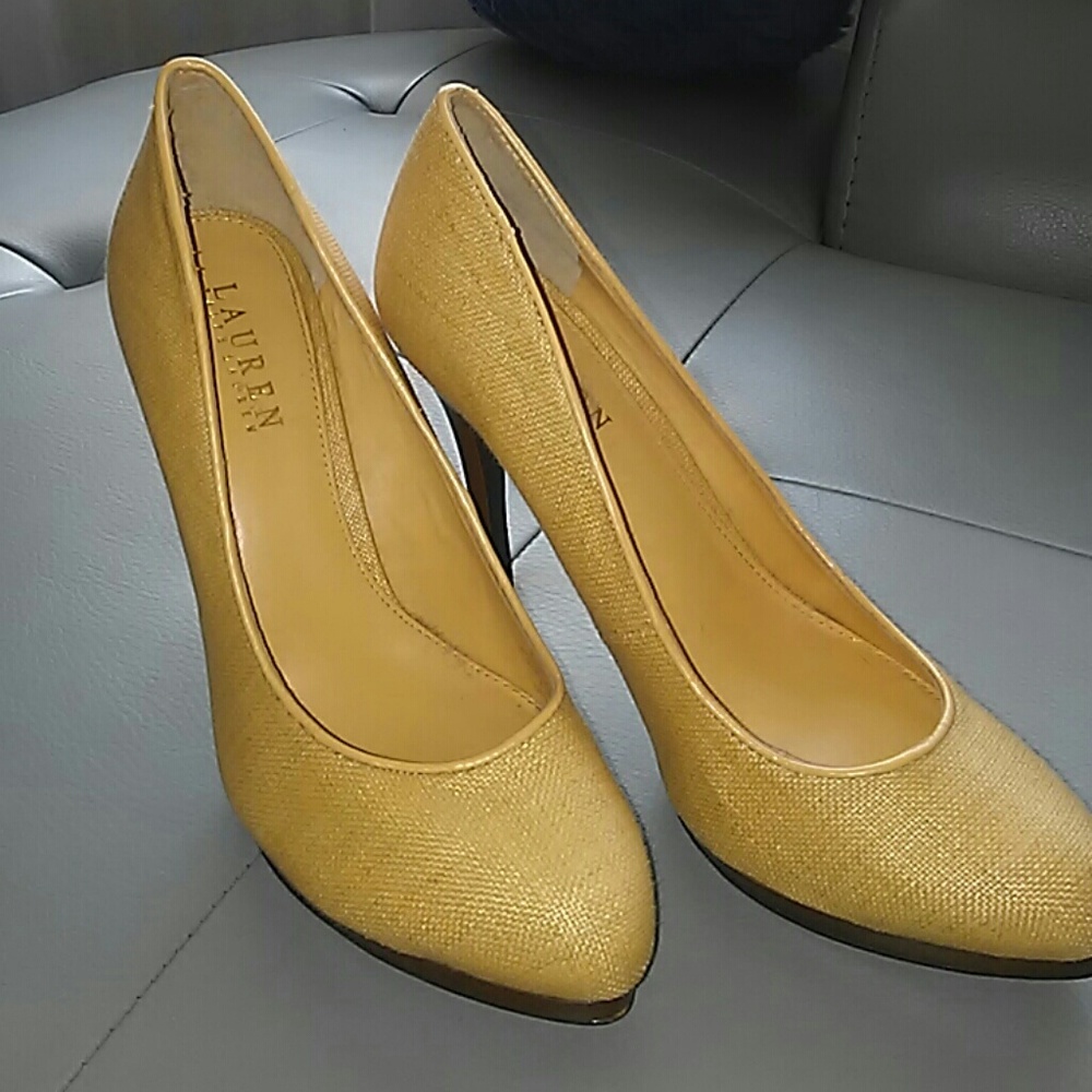 Ralph Lauren size 8 1/2