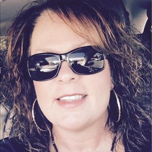 Meet your Posher, Lynn