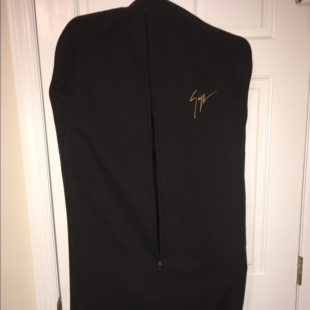 Giuseppe Zanotti Denzel coming soon