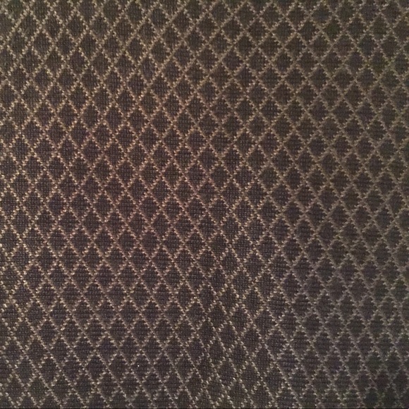 Sleeveless Body-con Sweater Dress - Picture 2 of 7