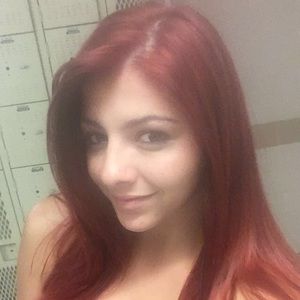 Meet your Posher, Jenna