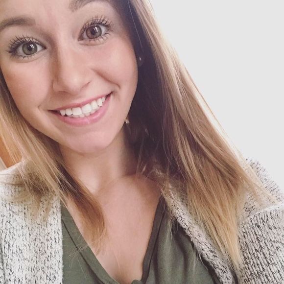 Meet your Posher, Haley - Picture 1 of 1