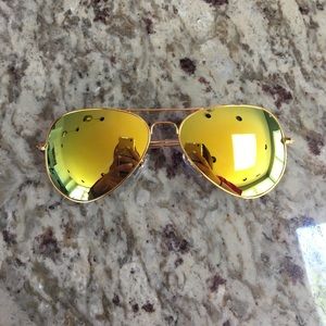 Yellow green Mirrored aviators