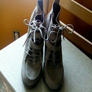 Lydia Martin Dolce Vita Booties