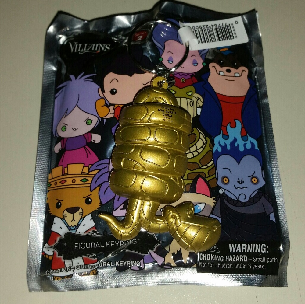 Disney Villians Mystery Mini Keychain Golden Kah