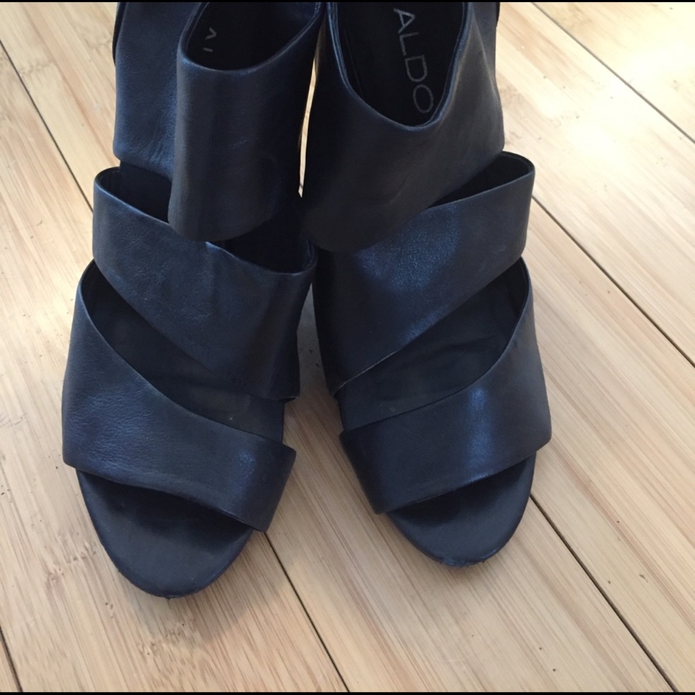Aldo Black Strappy Sandals