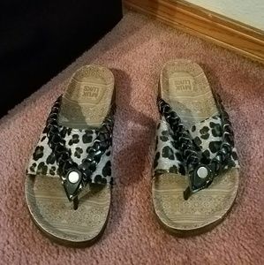 Muk Luks Sandals