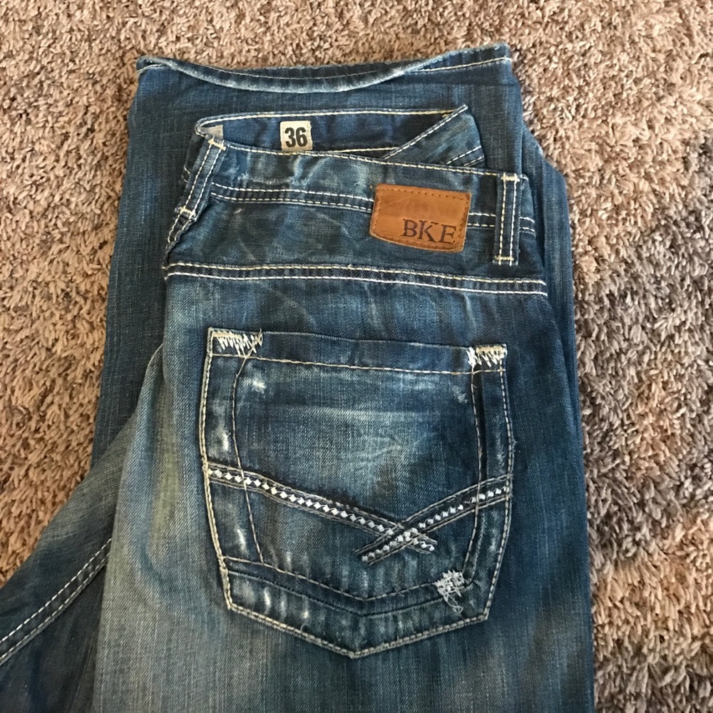 Men's Buckle jeans